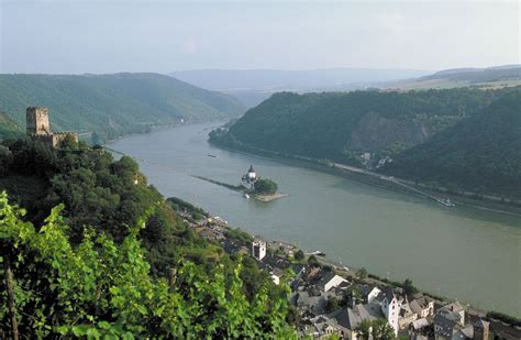 Rhine River .